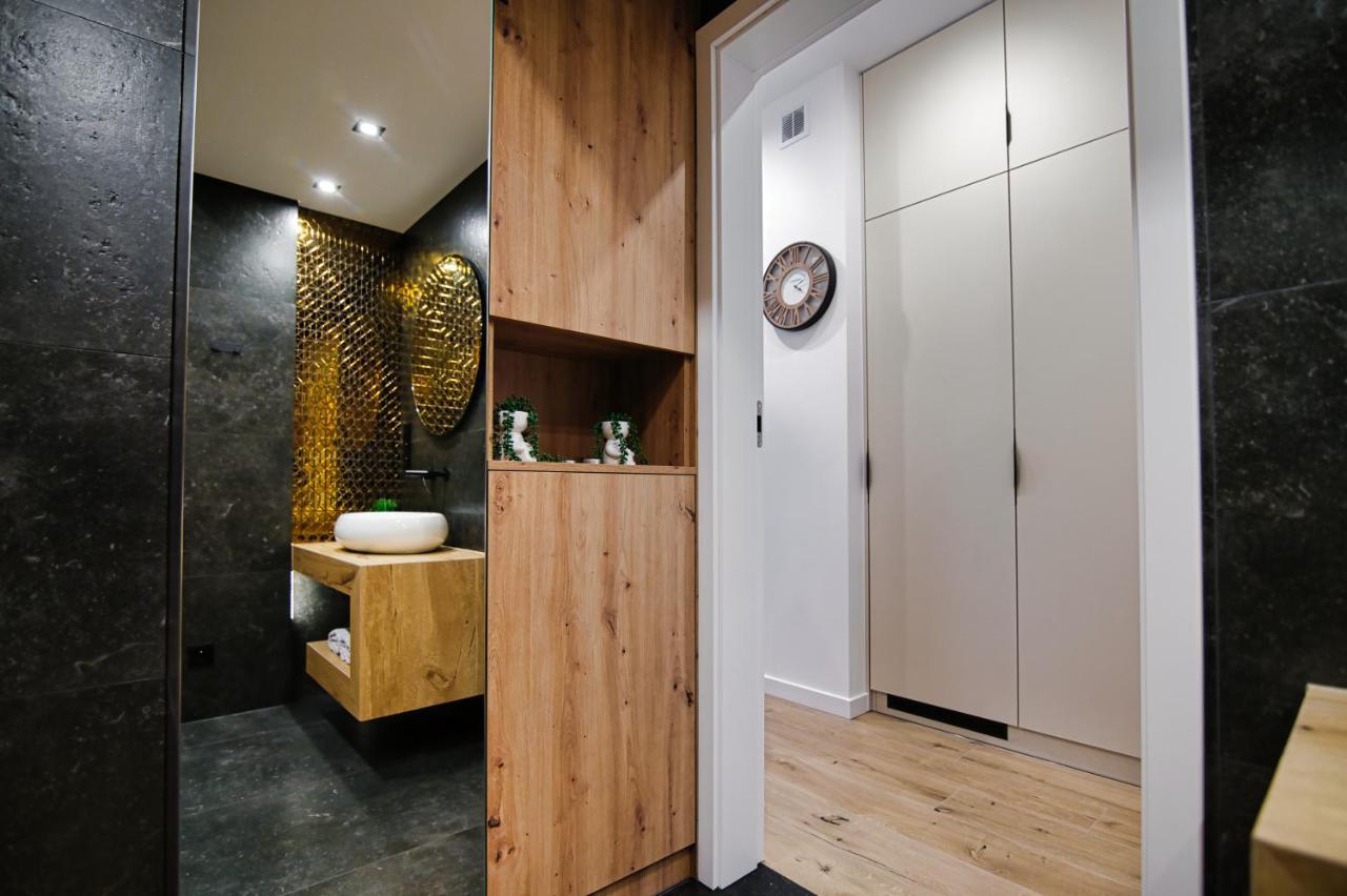 Good Rest In 52 Apartment ซาตอร์ ภายนอก รูปภาพ